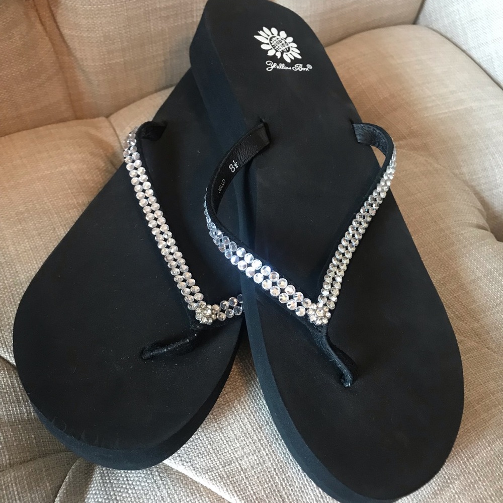 NEW Yellow Box Flip Flops